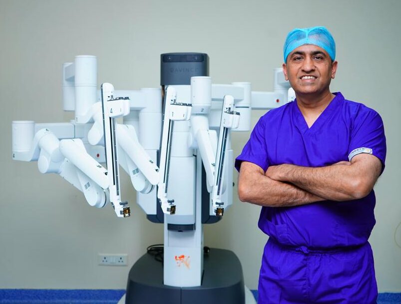 Dr Dushyant Nadar - Robotic Surgeon in Noida