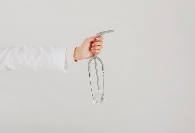 Best Urologist or Renal Transplant Surgeon in Noida - Dr Dushyant